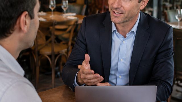 Your Essential Guide to Investing in Restaurant Franchises Today